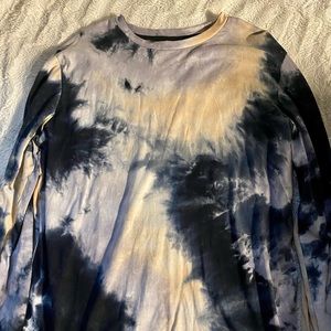 Long Sleeve Tie Die Shirt